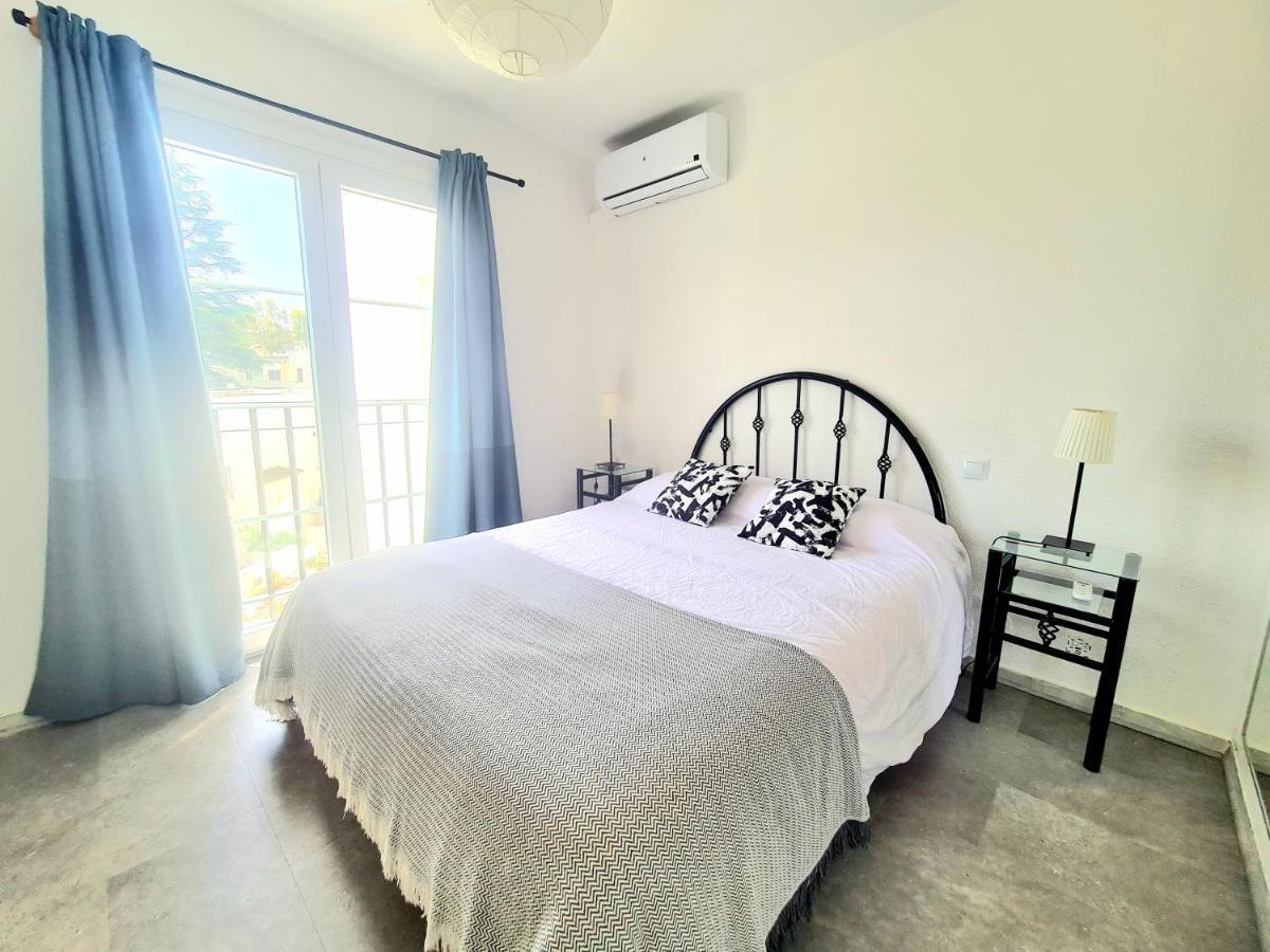 Apartamento Con Vistas Al Campo De Golf Y Piscina Apartment Фуeнхирола Екстериор снимка