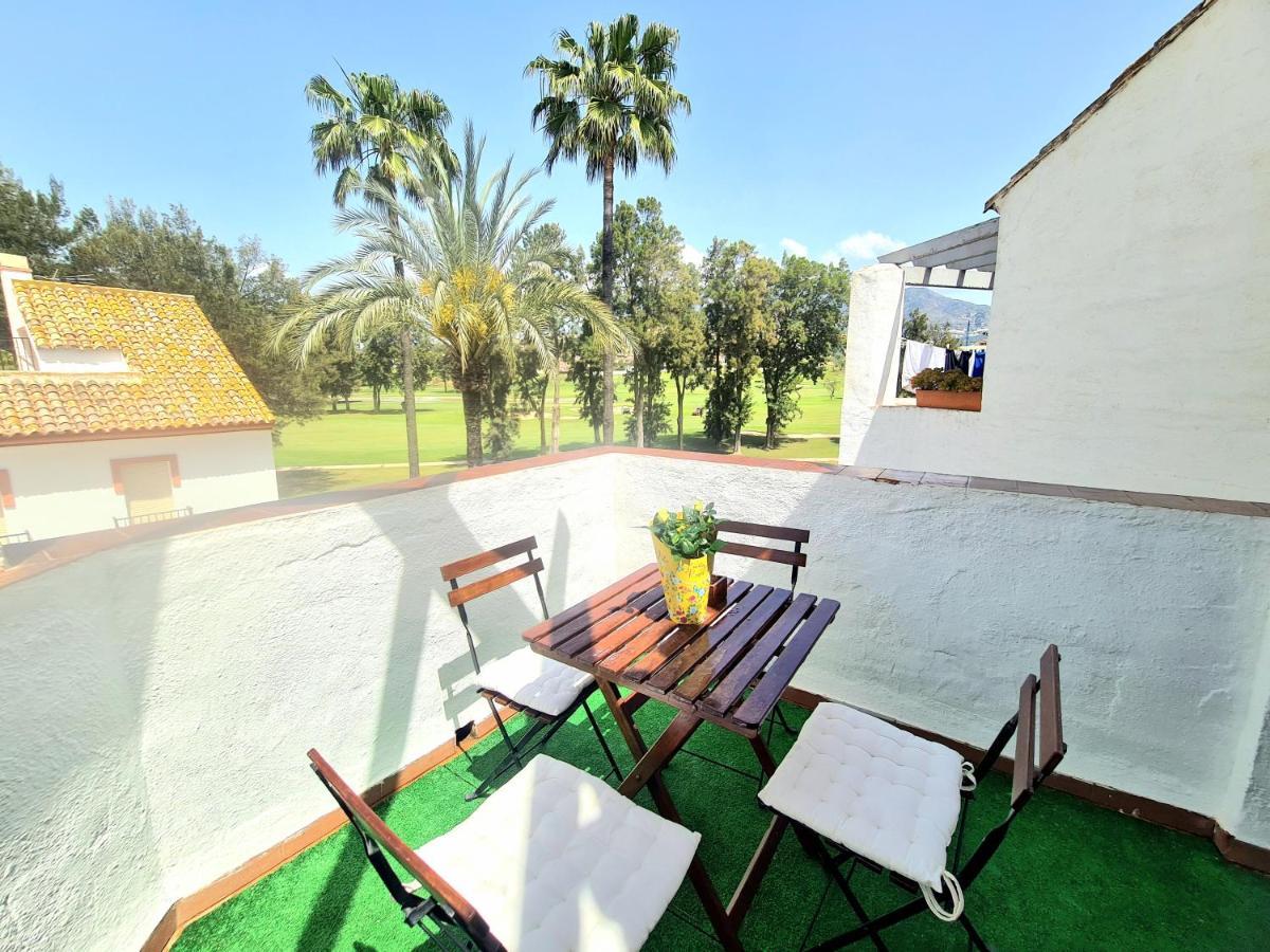 Apartamento Con Vistas Al Campo De Golf Y Piscina Apartment Фуeнхирола Екстериор снимка