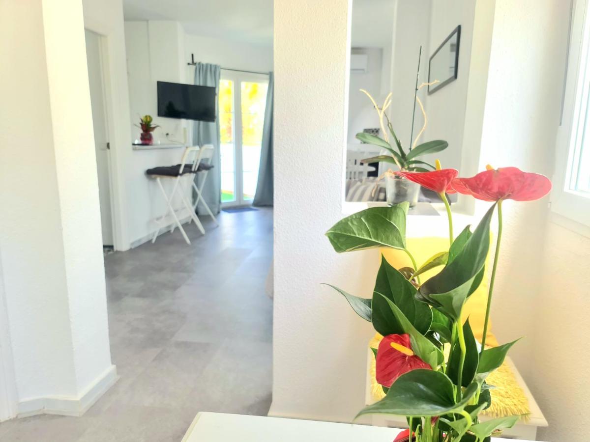 Apartamento Con Vistas Al Campo De Golf Y Piscina Apartment Фуeнхирола Екстериор снимка